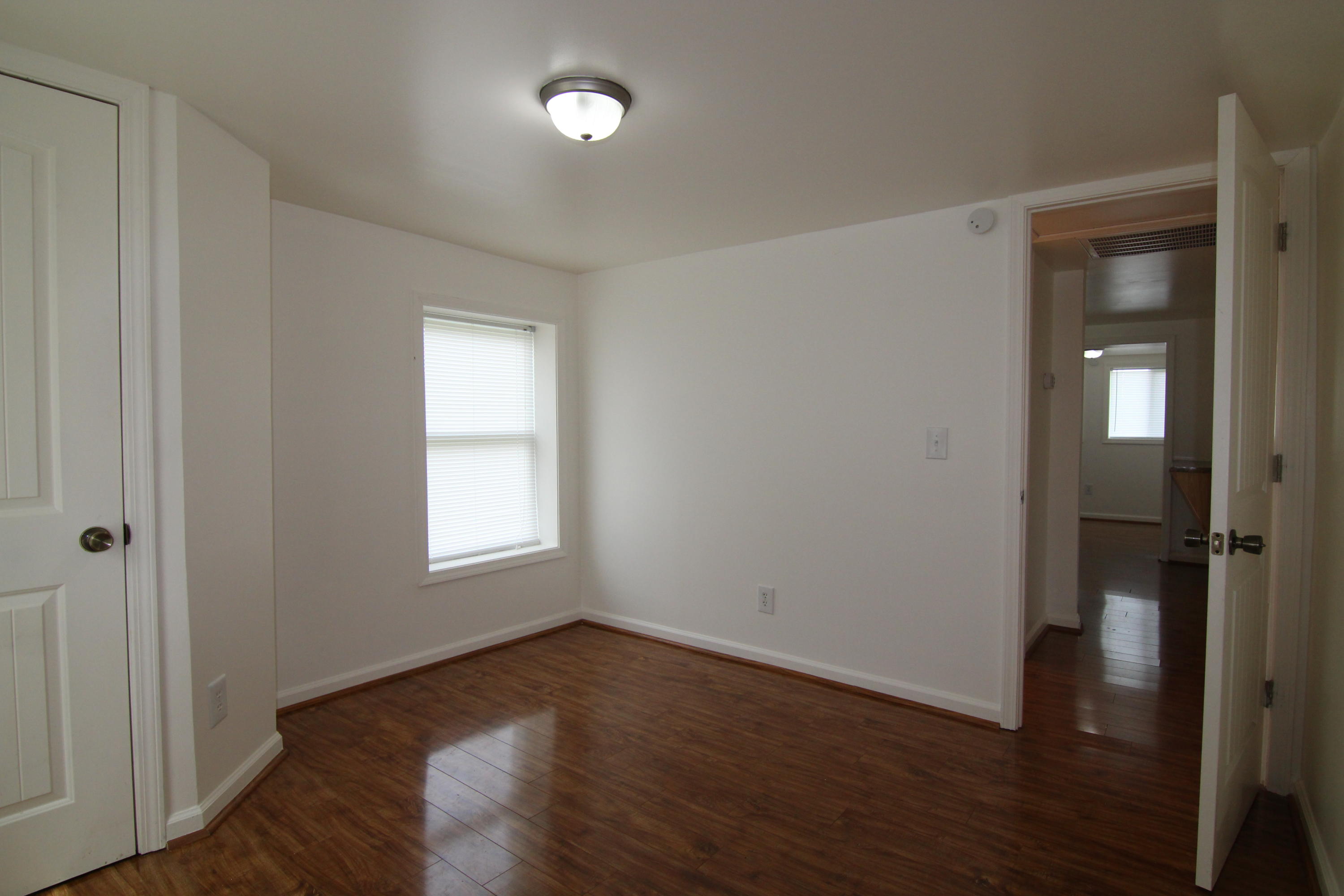 5131 Florist Road Roanoke, VA 24012 - Photo 11 of 24 Brads camera 095