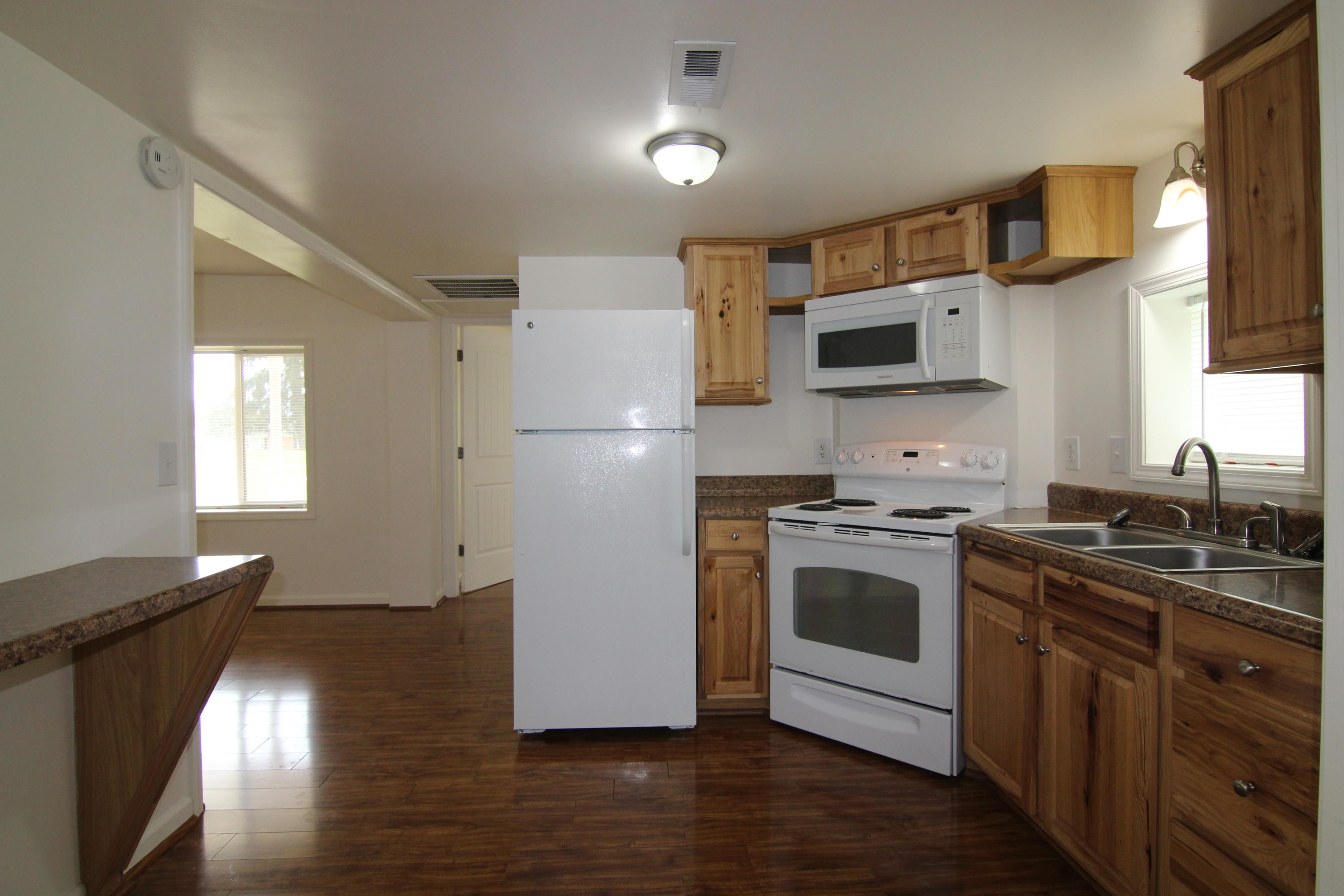 5131 Florist Road Roanoke, VA 24012 - Photo 13 of 24 Brads camera 097