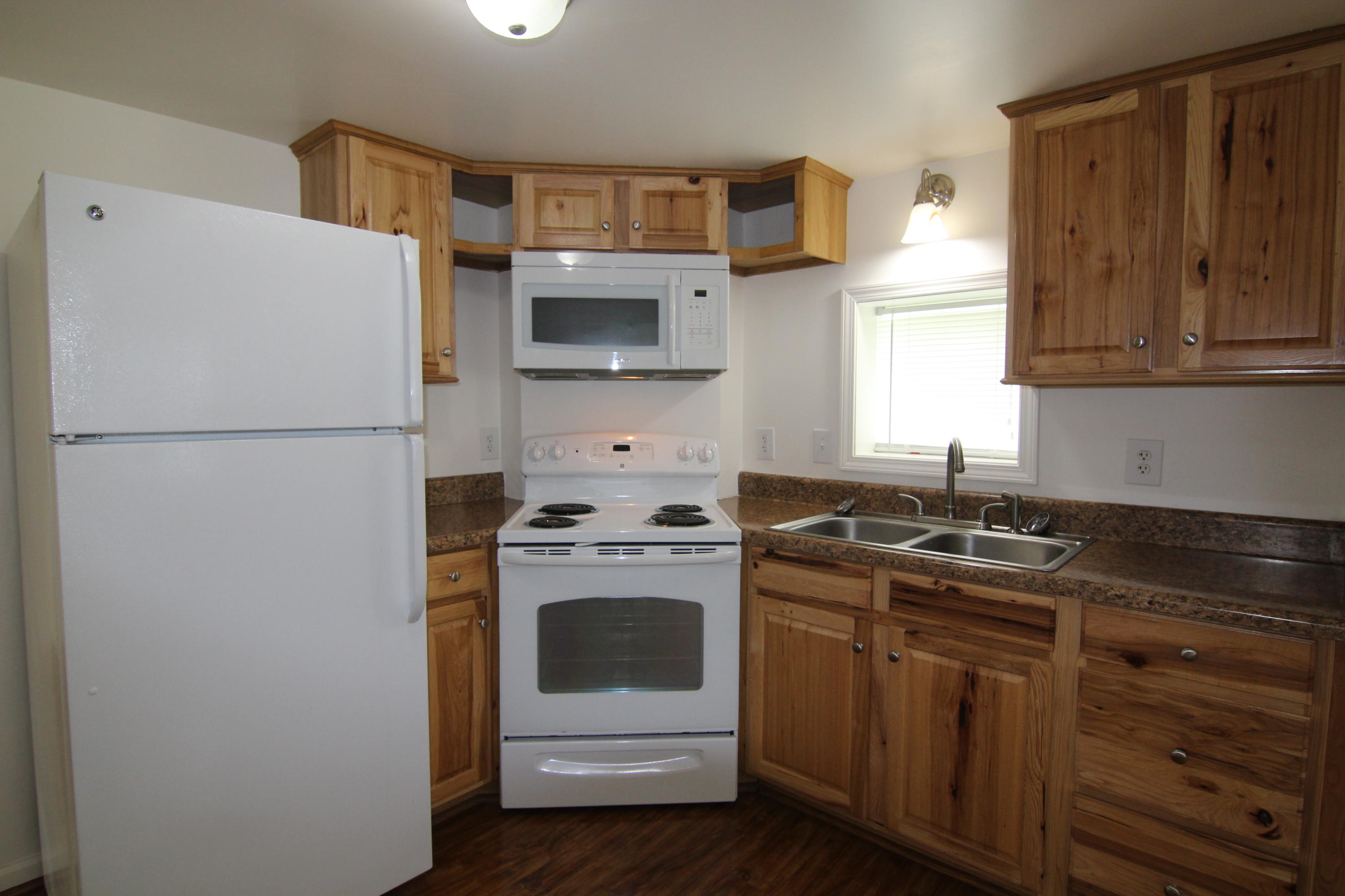 5131 Florist Road Roanoke, VA 24012 - Photo 14 of 24 Brads camera 098