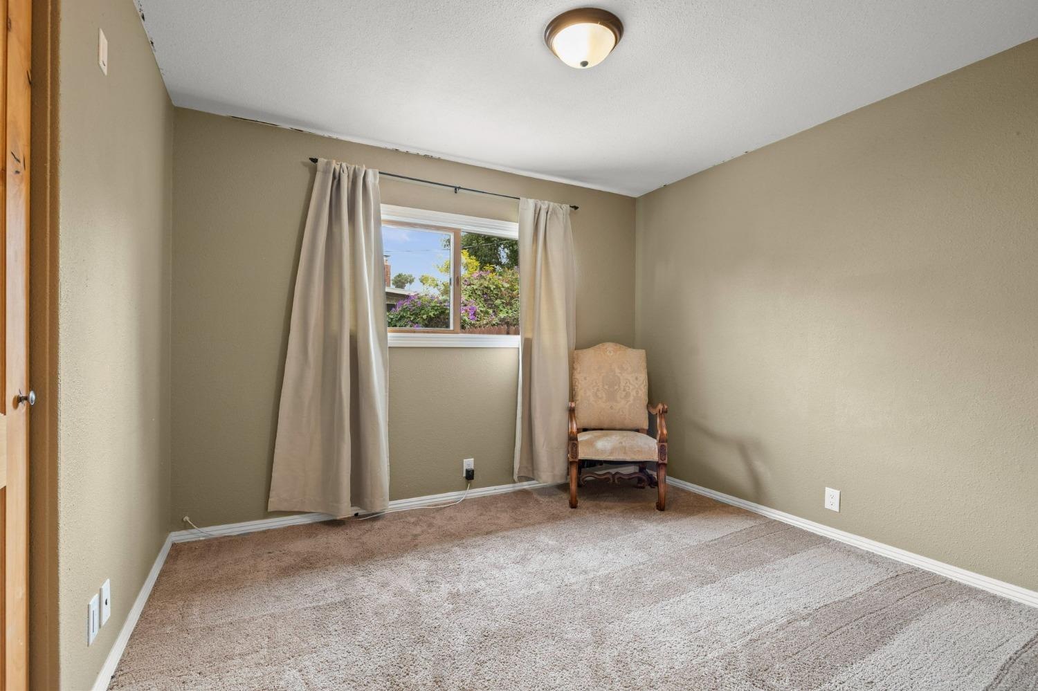 310 South Carrillo Road Ojai, CA 93023 - Photo 35 of 42 Gallery Image 35
