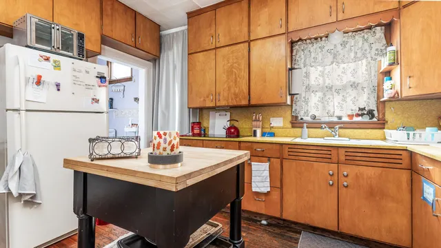 $229,900 | 75 West Pine Street, Platteville, WI 53818