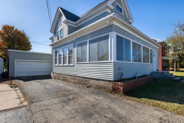 $229,900 | 75 West Pine Street, Platteville, WI 53818