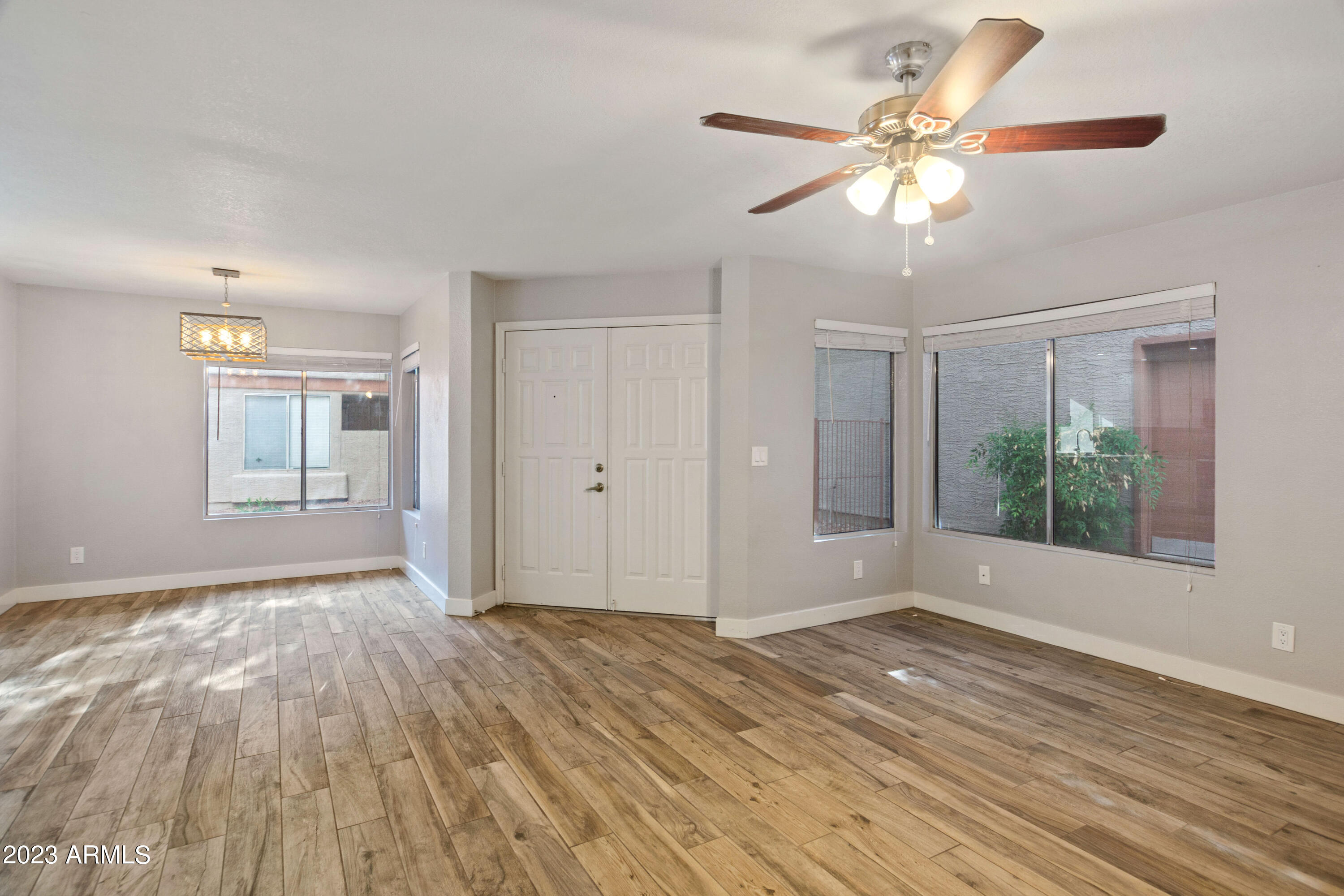 2834 South Ext Road, Unit 1051 Mesa, AZ 85210 - Photo 4 of 25 82411-012
