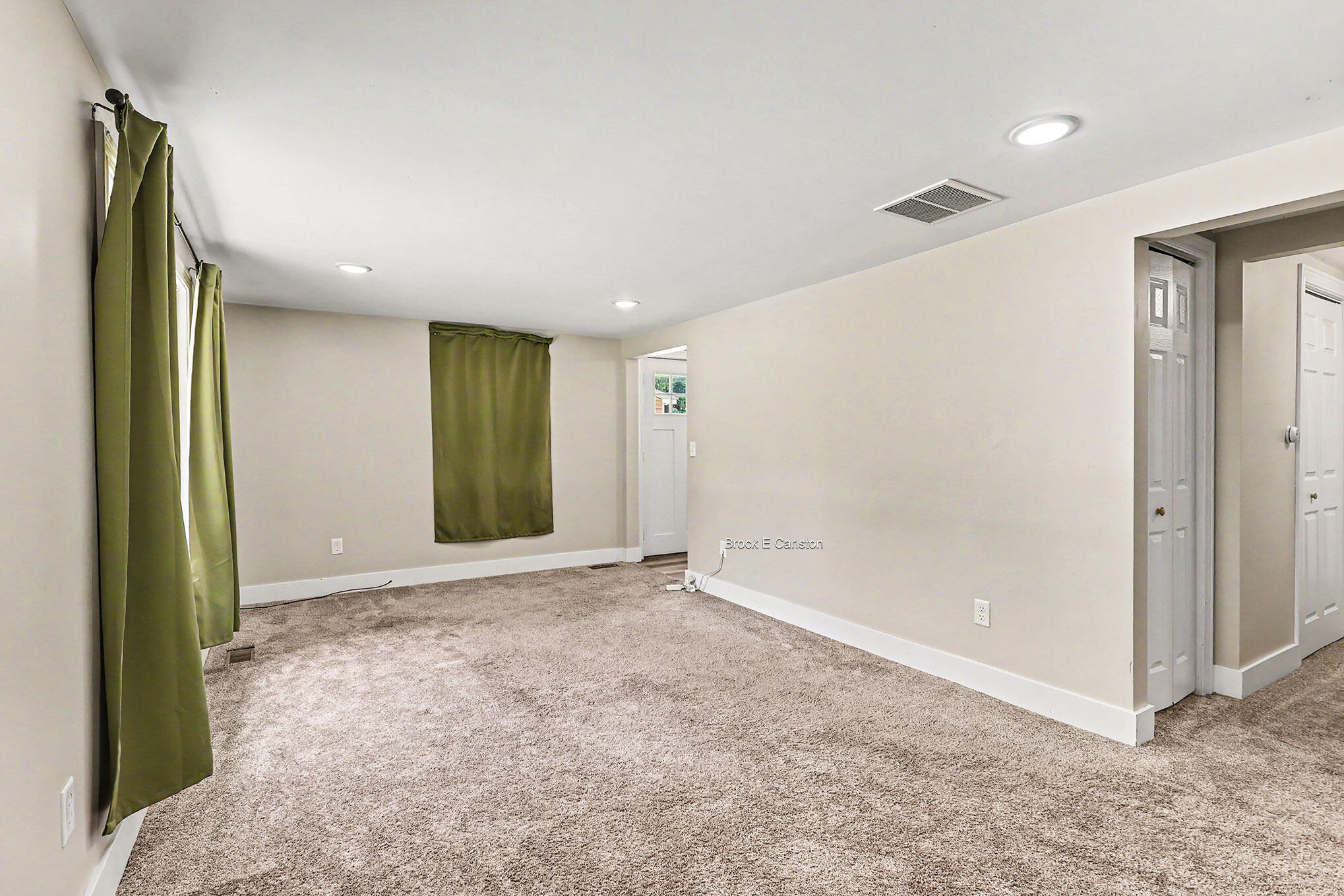 643 East Sternberg Road Norton Shores, MI 49441 - Photo 11 of 36 QJ1A9870
