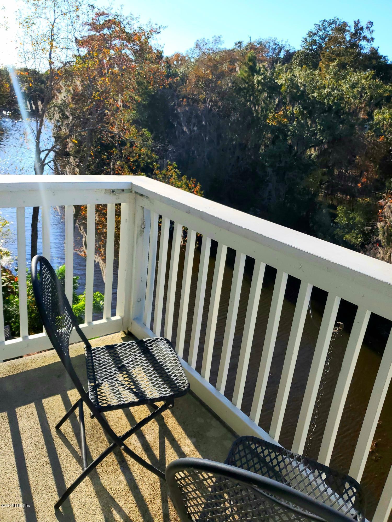 5462 Stanford Road Jacksonville, FL 32207 - Photo 19 of 36 Master Suite Balcony