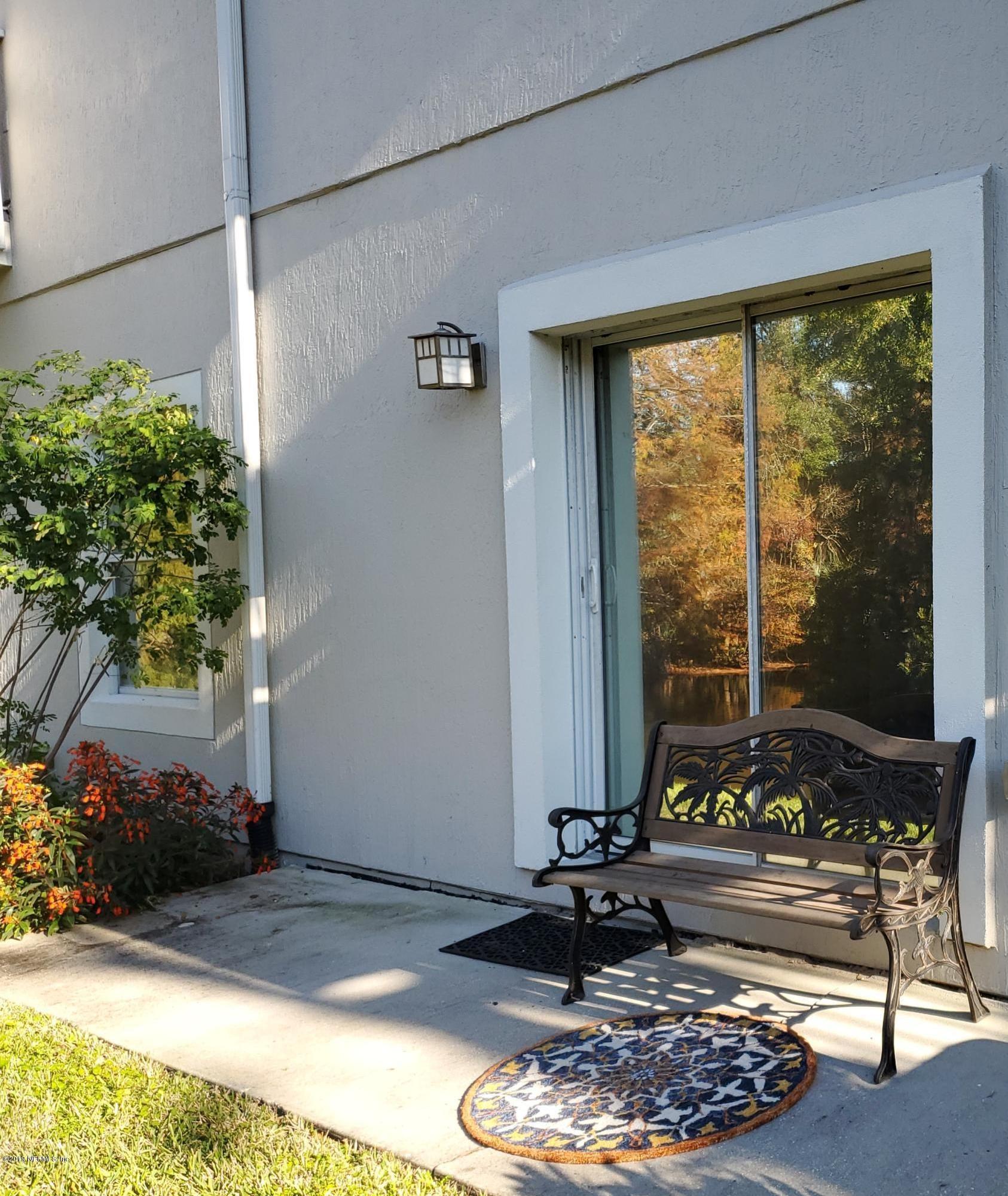 5462 Stanford Road Jacksonville, FL 32207 - Photo 35 of 36 Downstairs Patio Entrance