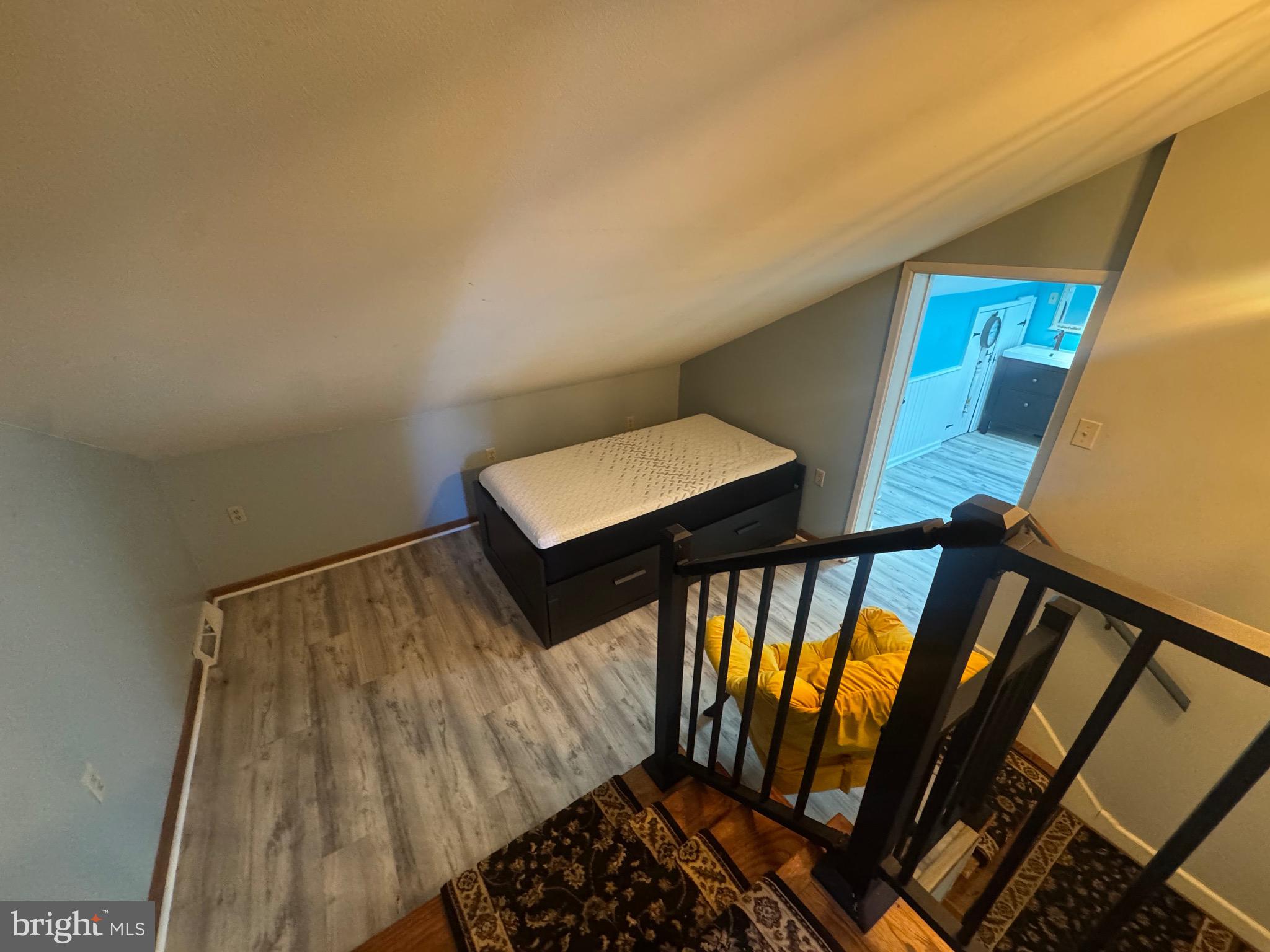 18 Market Street Salem, NJ 08079 - Photo 17 of 39 a view of an entryway