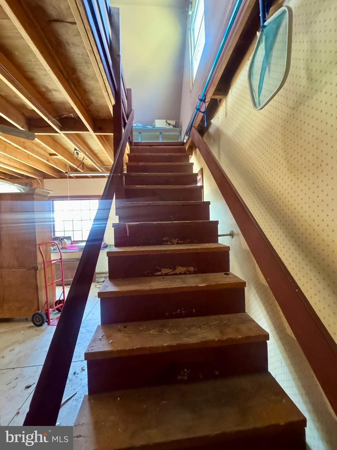 18 Market Street Salem, NJ 08079 - Photo 34 of 39 a view of entryway