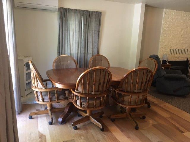 2520 Upper River Road Grants Pass, OR 97526 - Photo 5 of 25 Dining room