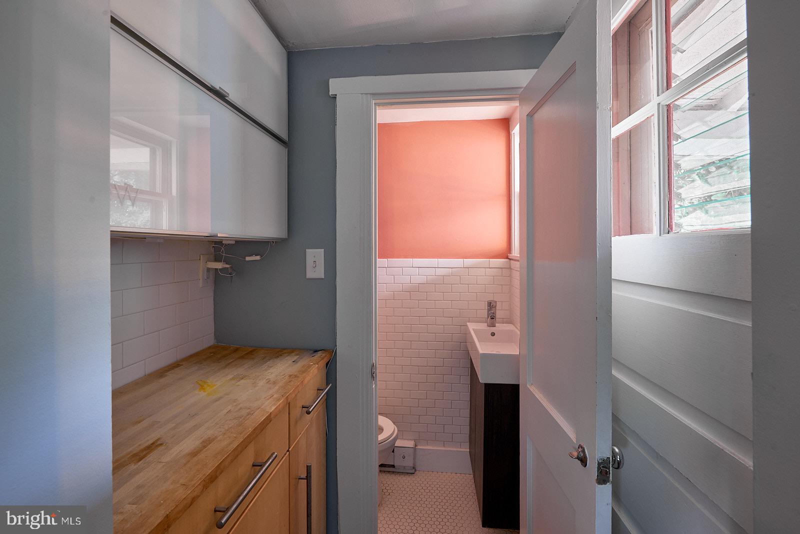 1401 Perry Street Reading, PA 19604 - Photo 15 of 34