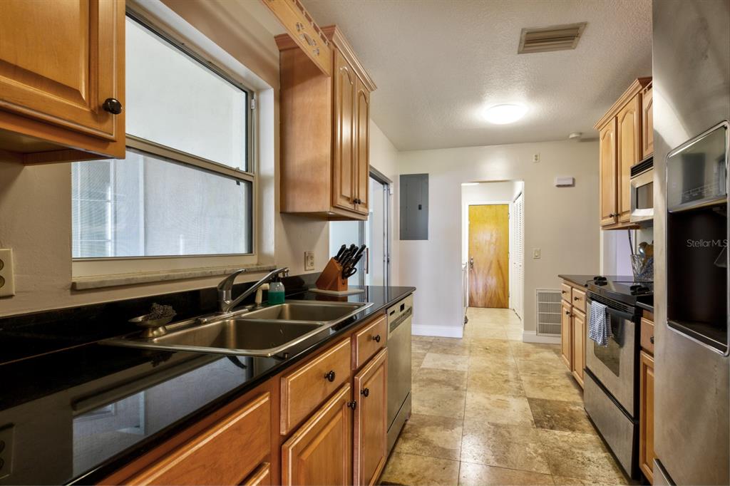 5616 Trimble Park Road Mount Dora, FL 32757 - Photo 9 of 27