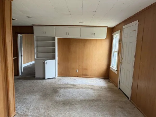 $66,999 | 608 East Lee Street, Rotan, TX 79546