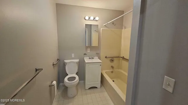 $2,275 | 1700 Highway 37, Unit 10904, Toms River, NJ 08757