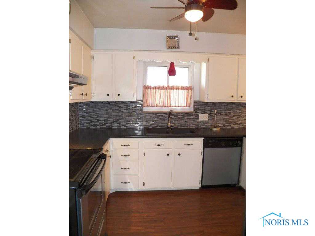 5602 East Rowland Road Toledo, OH 43613 - Photo 7 of 18 Gallery Image 7