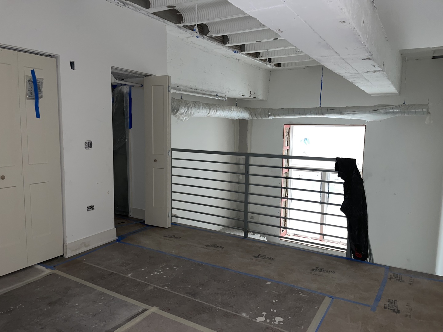 1453 Maple Avenue, Unit 102 Evanston, IL 60201 - Photo 15 of 21 a view of a room with a white walls