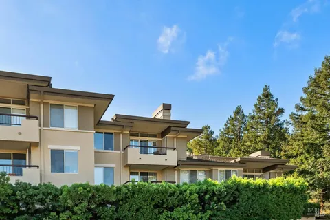 $450,000 | 400 Deer Valley Road, Unit 4D, San Rafael, CA 94903