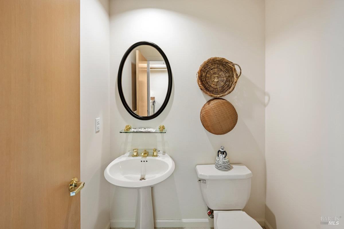 400 Deer Valley Road, Unit 4D San Rafael, CA 94903 - Photo 22 of 50