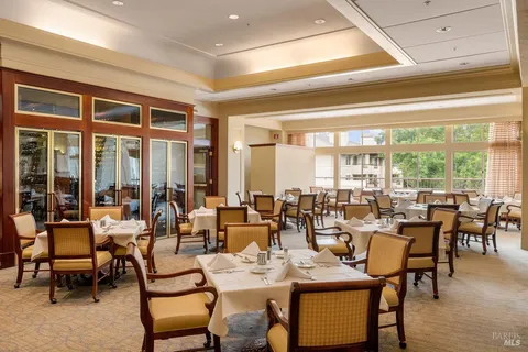 $450,000 | 400 Deer Valley Road, Unit 4D, San Rafael, CA 94903