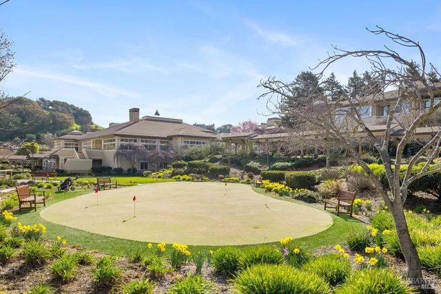 $450,000 | 400 Deer Valley Road, Unit 4D, San Rafael, CA 94903