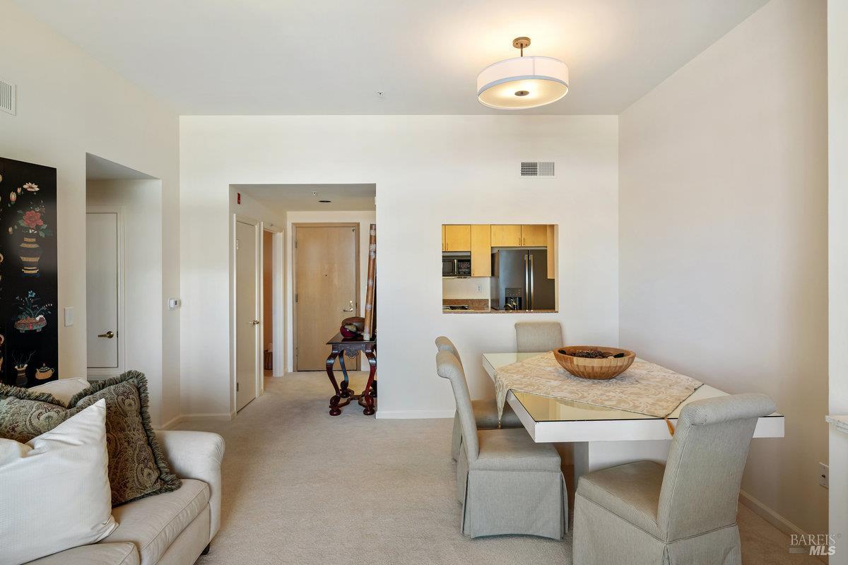 400 Deer Valley Road, Unit 4D San Rafael, CA 94903 - Photo 7 of 50