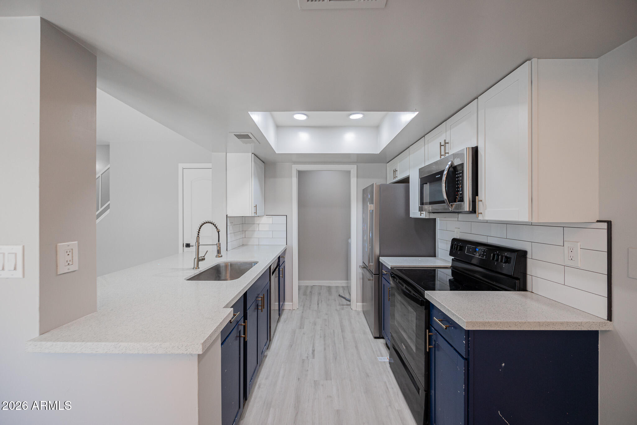 4403 East Riverside Street Phoenix, AZ 85040 - Photo 8 of 19