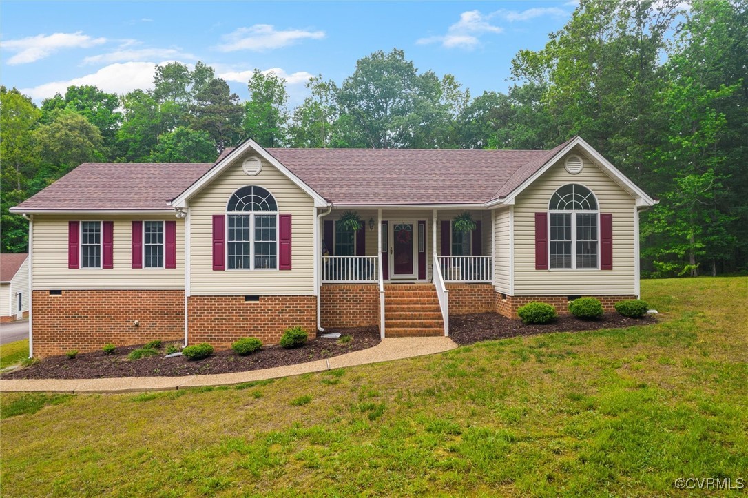 2655 Dorset Ridge Road Powhatan, VA 23139 - Photo 1 of 50 Ranch-style house featuring crawl space, a porch,