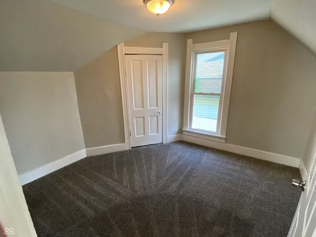 $1,175 | 510 West 5th Street, Anderson, IN 46016