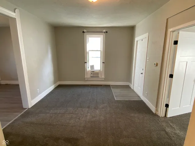 $1,175 | 510 West 5th Street, Anderson, IN 46016