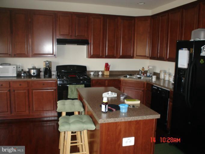 3306 St Marys View Road Accokeek, MD 20607 - Photo 15 of 26 Kitchen