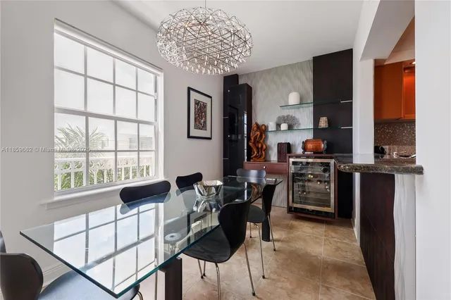 $1,485,000 | 110 Hendricks Isle, Unit 13, Fort Lauderdale, FL 33301