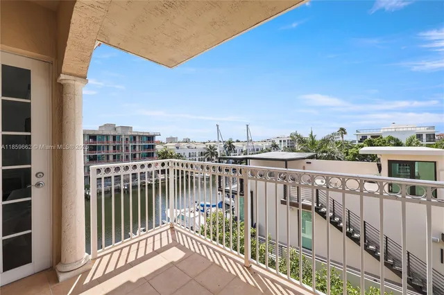 $1,485,000 | 110 Hendricks Isle, Unit 13, Fort Lauderdale, FL 33301