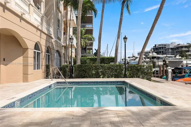 $1,485,000 | 110 Hendricks Isle, Unit 13, Fort Lauderdale, FL 33301