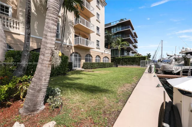 $1,485,000 | 110 Hendricks Isle, Unit 13, Fort Lauderdale, FL 33301