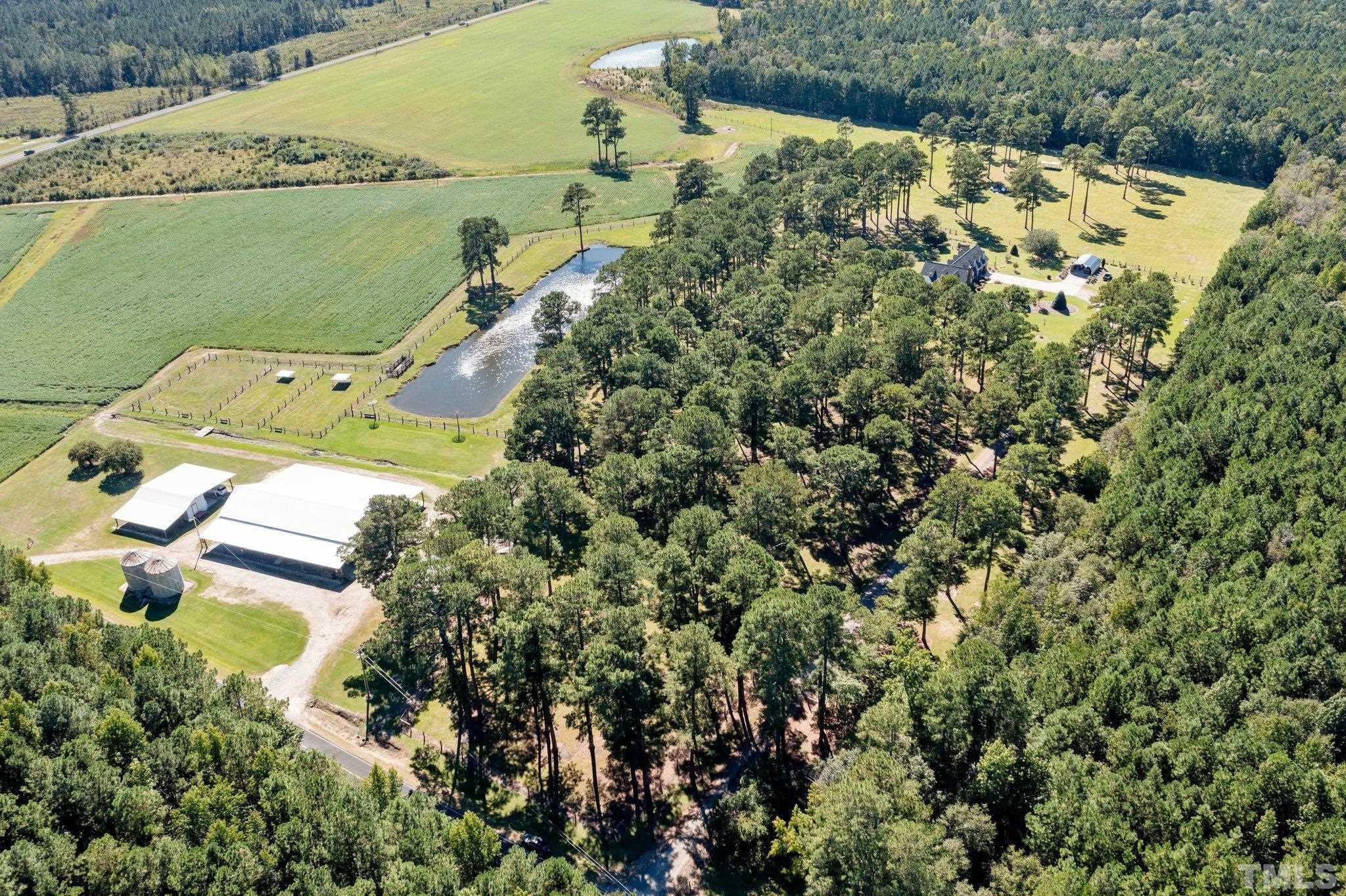 2026 Hayes Road Spring Lake, NC 28390 - Photo 5 of 30 Gallery Image 5