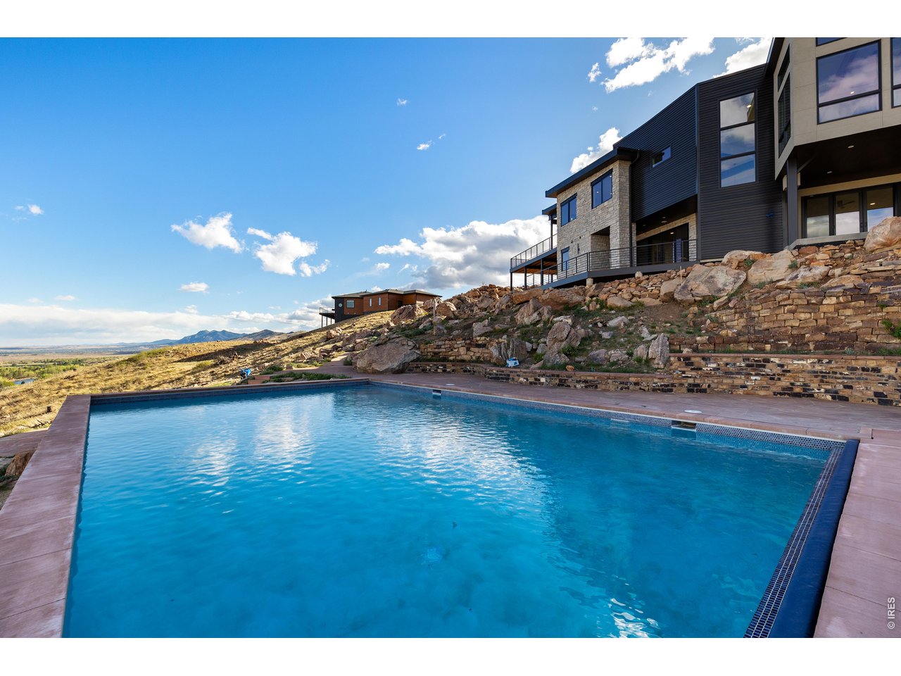 9578 Mountain Ridge Drive Boulder, CO 80302 - Photo 44 of 47 a view of an ocean from a balcony