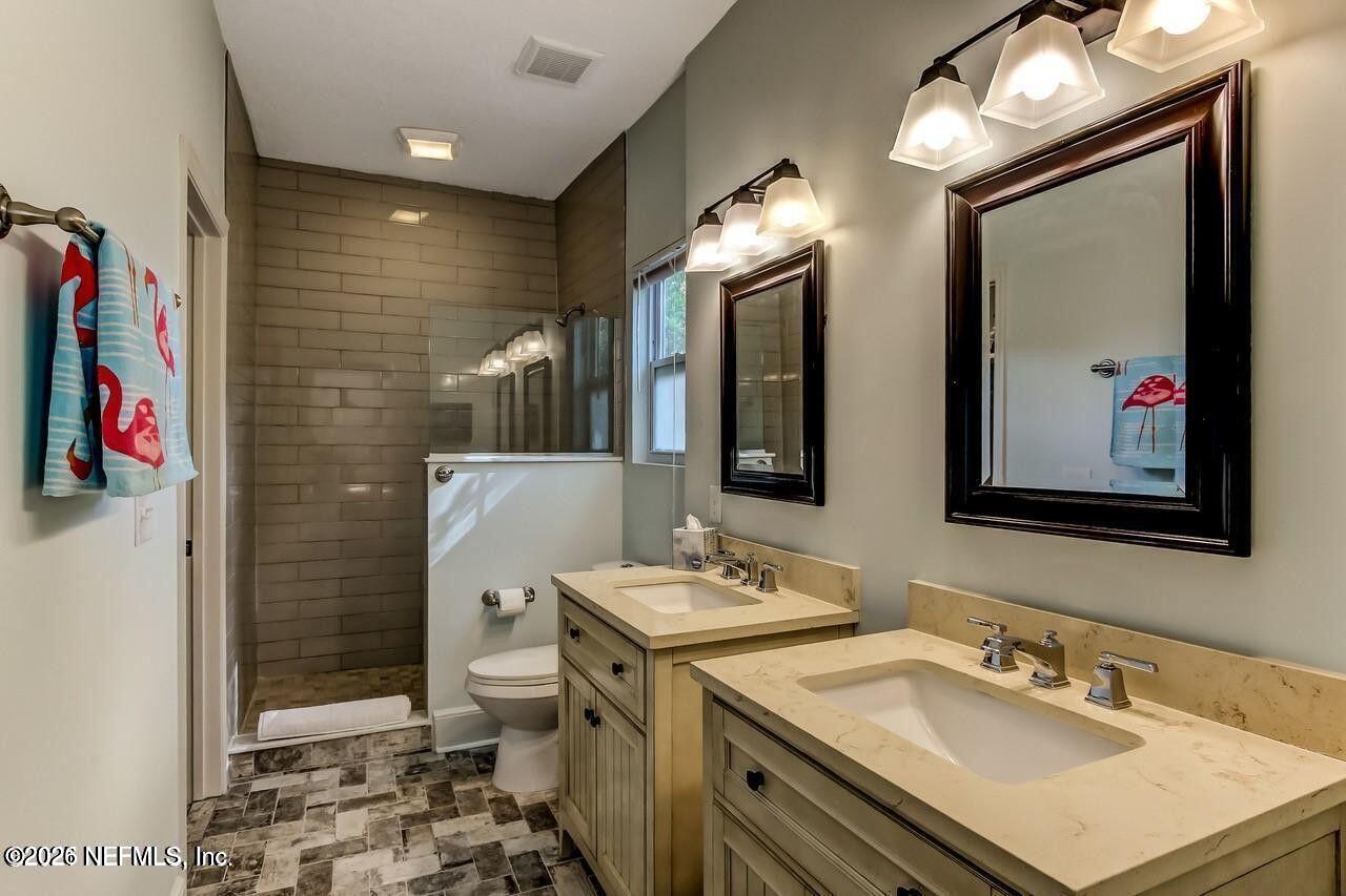 1117 Cedar Street Jacksonville, FL 32207 - Photo 18 of 29 6381E69B-9082-4E44-A8EE-1FC91E2DA6BE