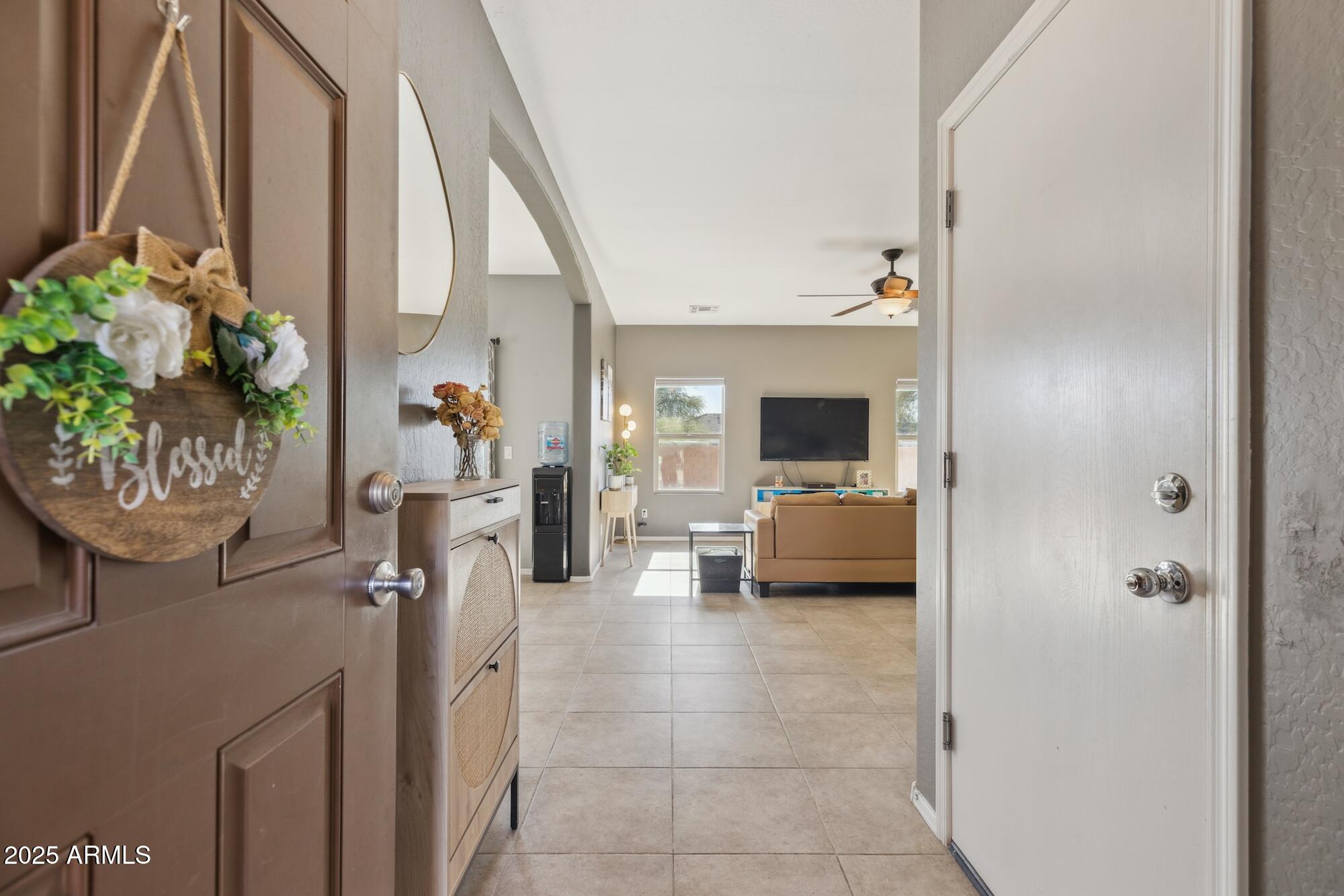 894 South Buena Vista Drive Apache Junction, AZ 85120 - Photo 3 of 43 _H__7568