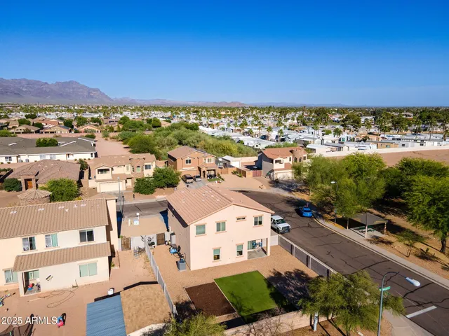 $435,000 | 894 South Buena Vista Drive, Apache Junction, AZ 85120