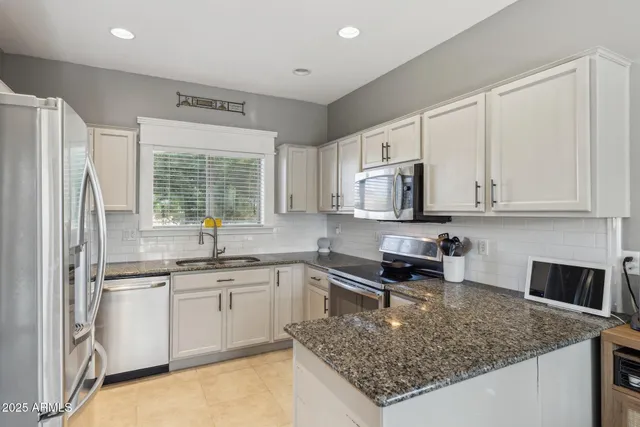 $435,000 | 894 South Buena Vista Drive, Apache Junction, AZ 85120