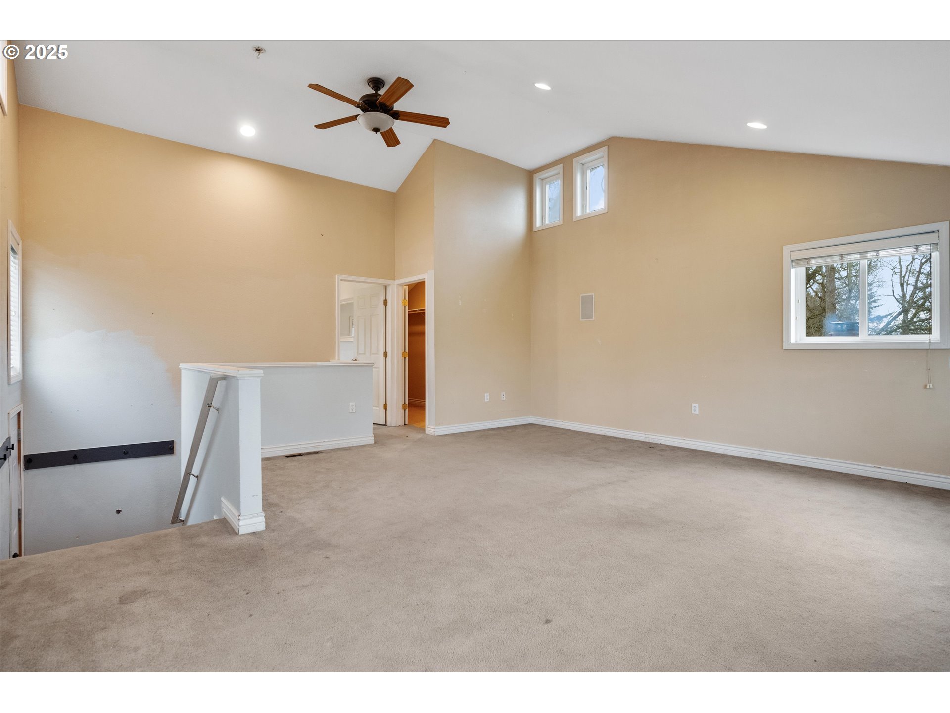 7080 Southwest Taylors Ferry Road Portland, OR 97223 - Photo 15 of 27