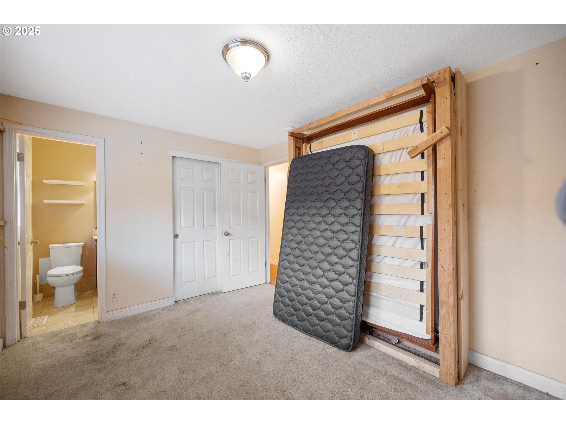 7080 Southwest Taylors Ferry Road Portland, OR 97223 - Photo 20 of 27