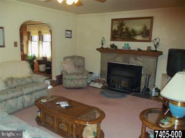 1061 East Canal Road Dover, PA 17315 - Photo 4 of 9