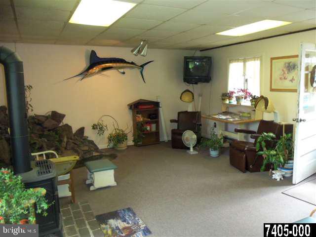 1061 East Canal Road Dover, PA 17315 - Photo 8 of 9
