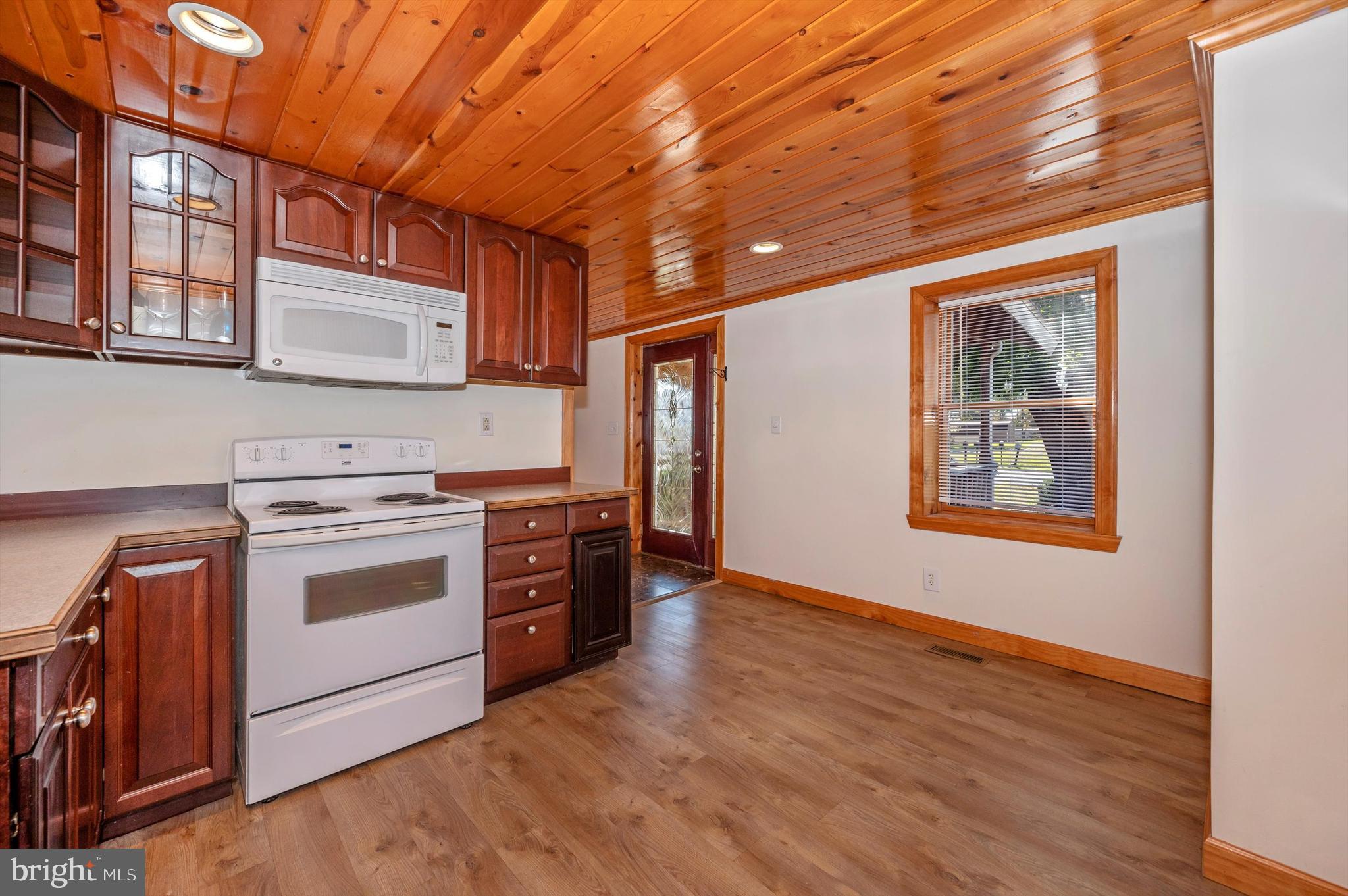 56 Runnymeade Road Bunker Hill, WV 25413 - Photo 15 of 64
