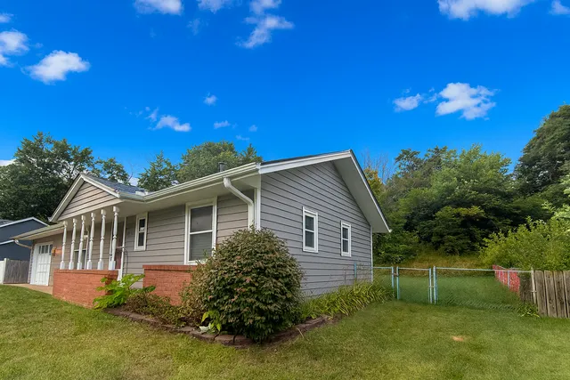 $345,000 | 7928 Hillside Trail South, Cottage Grove, MN 55016