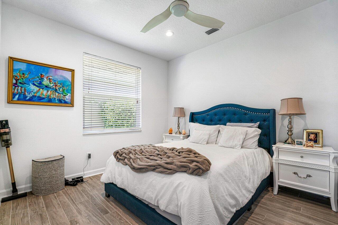 21741 Fall River Drive Boca Raton, FL 33428 - Photo 21 of 29 028-21741FallRiverDrive-BocaRaton-FL-334