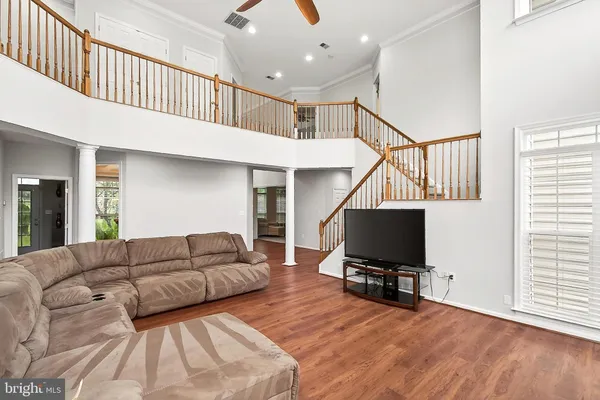 $1,049,900 | 5548 Eiseley Court, Warrenton, VA 20187
