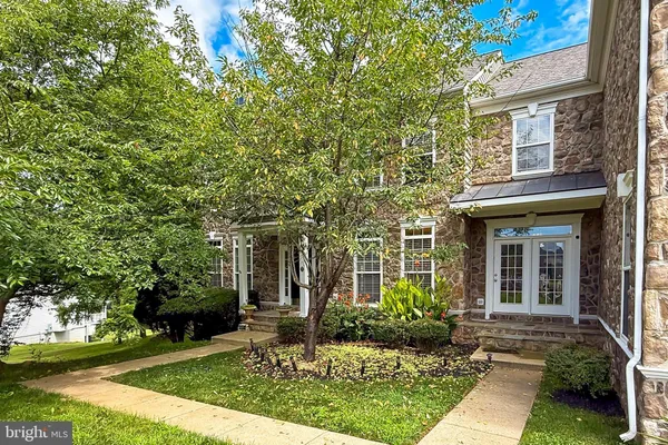 $1,049,900 | 5548 Eiseley Court, Warrenton, VA 20187
