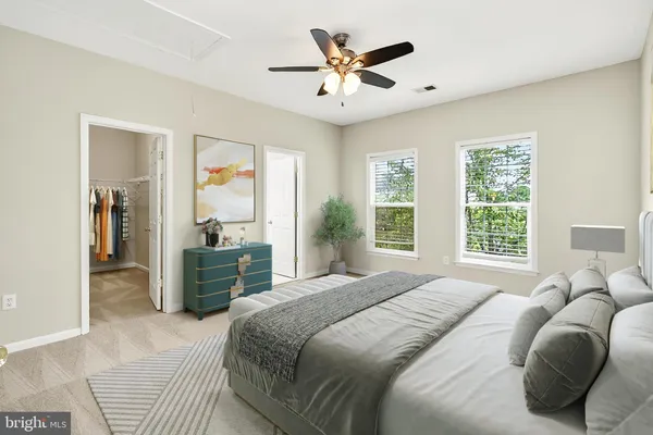 $1,049,900 | 5548 Eiseley Court, Warrenton, VA 20187