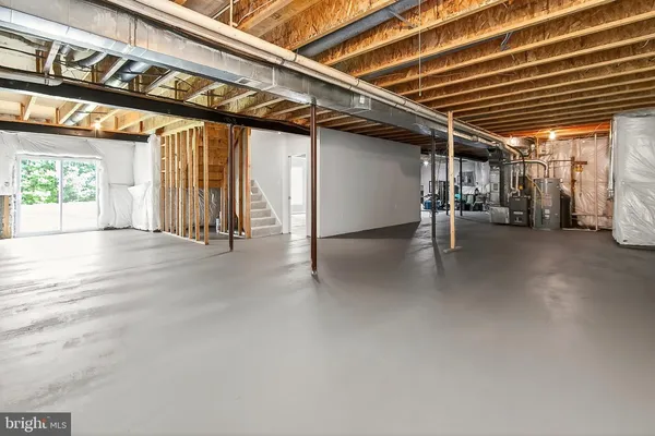 $1,049,900 | 5548 Eiseley Court, Warrenton, VA 20187